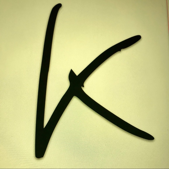 Meet your Posher, Kathy - Picture 2 of 2